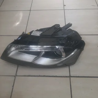Audi A3 2009-2012 model left side headlight please contact lucas on 0843018577