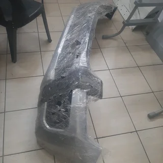 Ford Ranger T9 front bumper please contact lucas on 0843018577