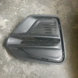 Reanult Triber right side Foglight Cover please contact lucas on 0843018577