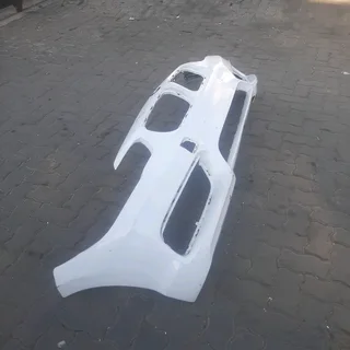 BMW F20 face-lift front bumper please contact lucas on 0843018577