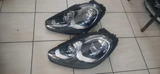 Porsche Cayenne 2012-2016 model left side headlight please contact lucas on 0843018577