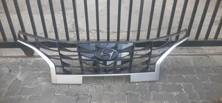 Hyundai Creta 2020-2024 model front grill please contact lucas on 0843018577