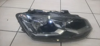 Vw Polo 7 TSI xenon right headlight please contact lucas on 0843018577