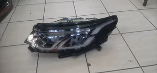 Landrover Discovery Sport L55 left side headlight please contact lucas on 0843018577