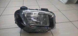 Hyundai Venue right side headlight please contact lucas on 0843018577