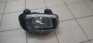 Hyundai Venue right side headlight please contact lucas on 0843018577