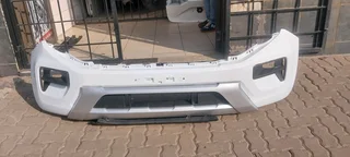 Vw Amarok 2023-2024 model front bumper please contact lucas on 0843018577