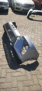 Toyota Corolla Cross front bumper please contact lucas on 0843018577