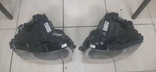 Landrover Defender headlights please contact lucas on 0843018577