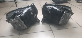 Landrover Defender headlights please contact lucas on 0843018577