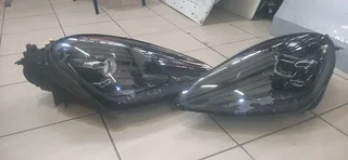 Porsche Cayenne 2017-2023 model complete headlights please contact lucas on 0843018577