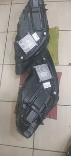 Porsche Cayenne 2017-2023 model complete headlights please contact lucas on 0843018577