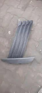 Toyota Corolla Prestige left side Foglight cover please contact lucas on 0843018577