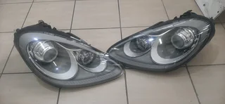 Porsche Cayenne 2012-2016 model normal headlights please contact lucas on 0843018577