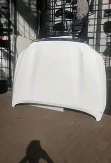 Nissan Navara 2021-2023 model bonnet please contact lucas on 0843018577