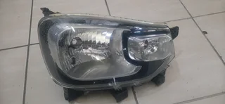 Suzuki S Presso right headlight please contact lucas on 0843018577