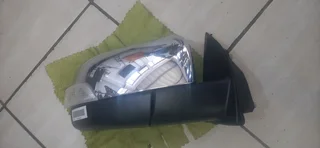 Ford ranger T7 right side mirror please contact lucas on 0843018577