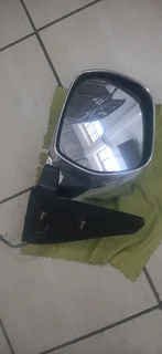 Toyota landcruiser Prado left side mirror please contact lucas on 0843018577