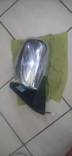 Toyota landcruiser Prado left side mirror please contact lucas on 0843018577