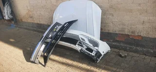 Vw Tiguan 2017-2023 model R Line front spares please contact lucas on 0843018577
