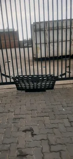 Hyundai Creta 2022-2024 model front grill please contact lucas on 0843018577