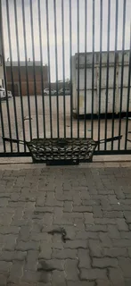 Hyundai Creta 2022-2024 model front grill please contact lucas on 0843018577