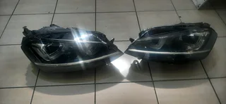 Vw Golf 7 TSI xenon complete headlights please contact lucas on 0843018577