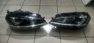 Vw Golf 7 TSI xenon complete headlights please contact lucas on 0843018577