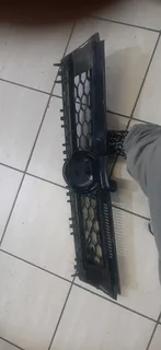 Golf 7 GTI front grill please contact lucas on 0843018577