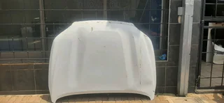 Nissan Navara 2021-2023 model bonnet please contact lucas on 0843018577