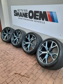 21" BMW x5 Go5 Oem mags and tyres