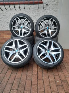 18" BMW e90 f30 Oem mags and tyres