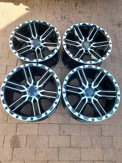 18&#34; ford ranger Toyota hilux mags