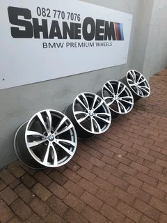 20" BMW x5 Oem mags