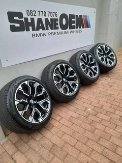 20&#34; BMW G45 g70 i70 Oem mags and tyres