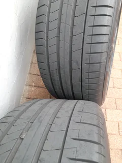 21&#34; BMW x5, x6 Oem mags and tyres
