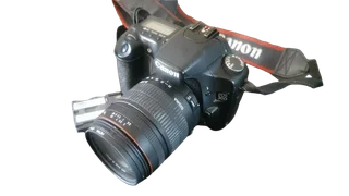 CAMERA CANON EOS 30D