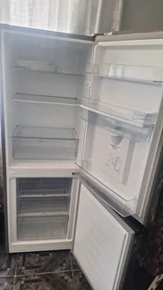 Fridge - Ad posted by Lisa M