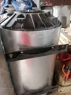 100L electric geyser