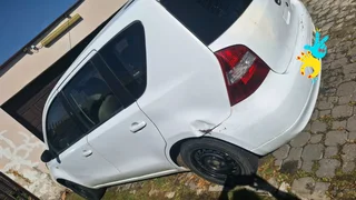 Nissan livina 1.6 Model 2012