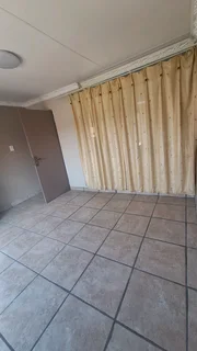 One bedroom flat to let in Kinross town