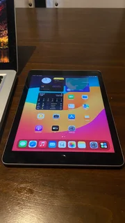 Apple Macbook Pro Laptop + iPad Combo – Urgent Sale