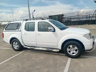 2015 NISSAN NAVARA 2.5 DIESEL