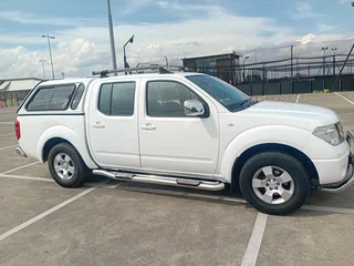 2015 NISSAN NAVARA 2.5 DIESEL