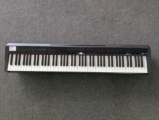 Nux Npk-10 Digital Piano. 88-keys