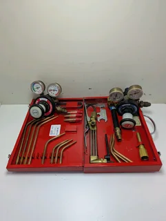 AFROX SAFFIRE TYPE 2+2 REGULATORS