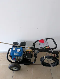 MAC AFRIC HIGH PRESSURE WASHER - 2700 PSI