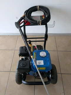 MAC AFRIC HIGH PRESSURE WASHER - 2700 PSI