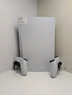 SONY PS5 GAMING CONSOLE &#43; 2 CONTROLLERS. DISC EDITION