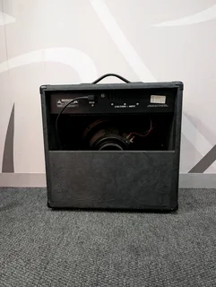 CRATE TWO TONE GUITAR AMPLIFIER - GFX50